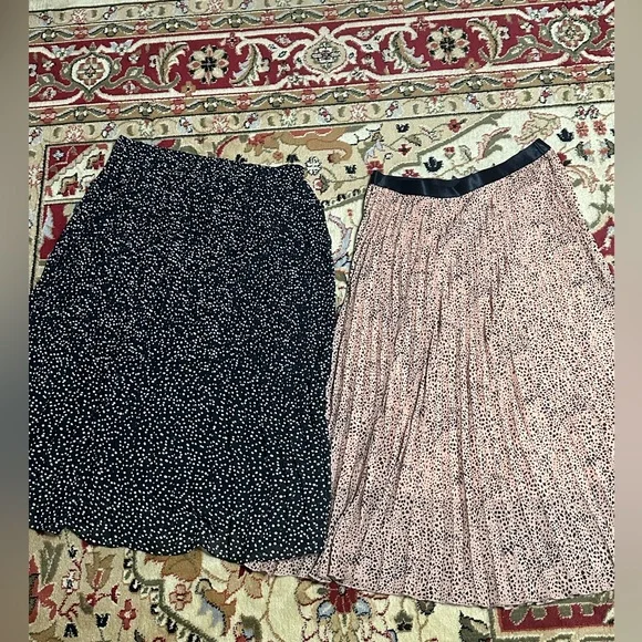 2 WD.NY Skirts - Picture 1 of 5